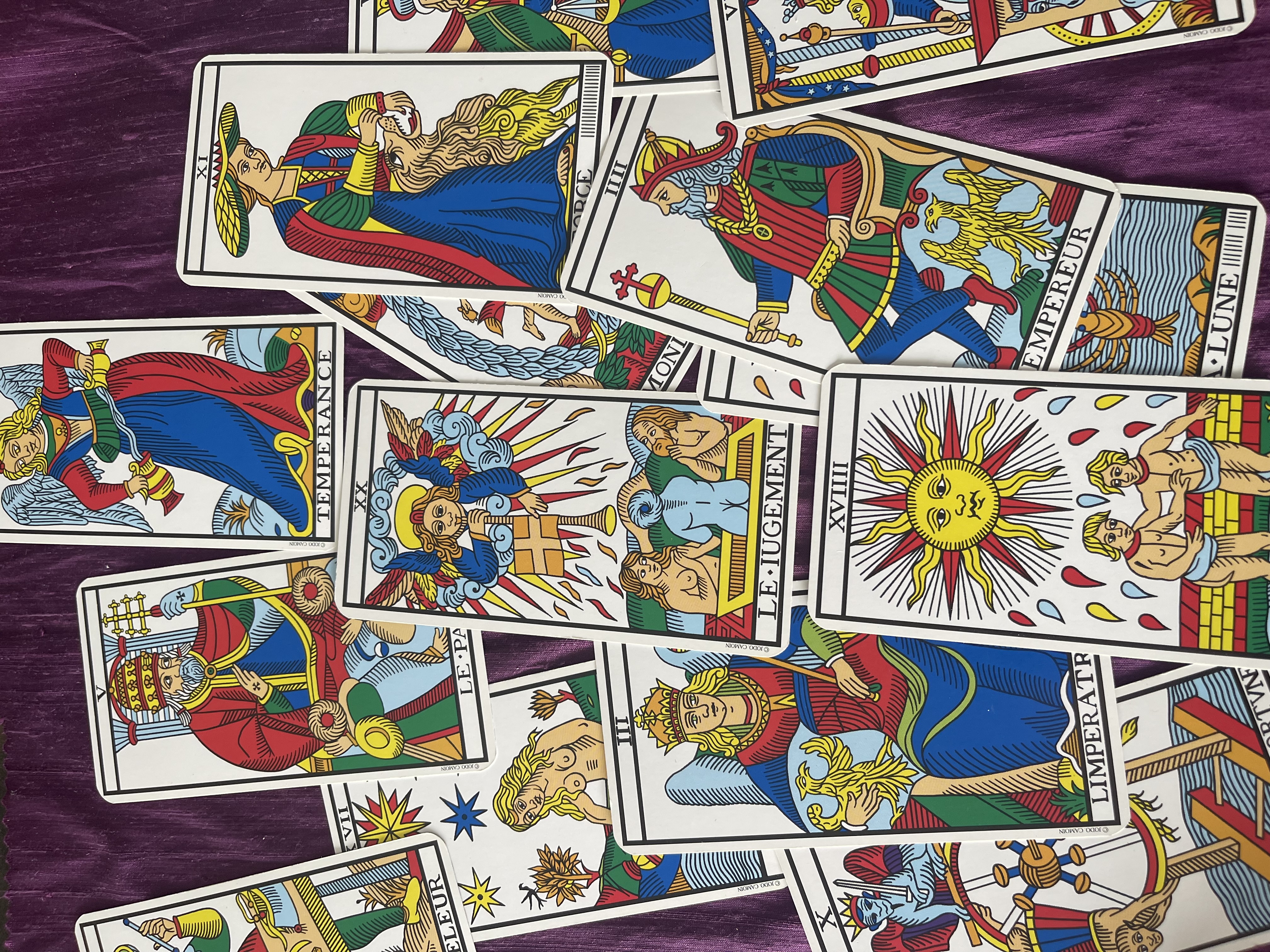 Tarot en présentiel ou à distance